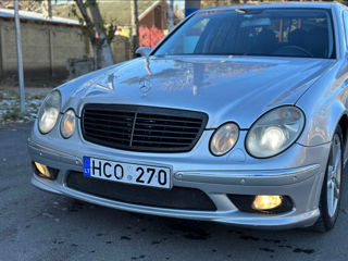 Mercedes E-Class foto 4