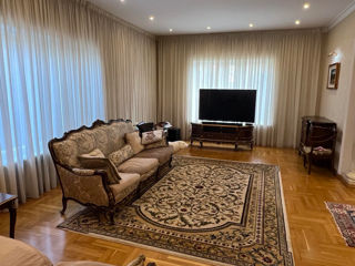 Casa For Rent la Valea Morilor -5500 euro. foto 2