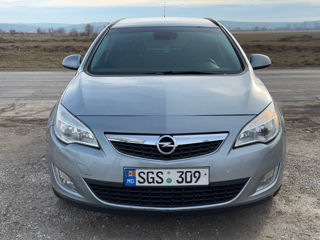 Opel Astra foto 2