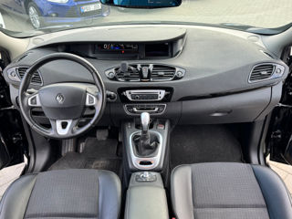 Renault Scenic foto 8