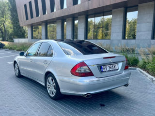 Mercedes E-Class foto 2