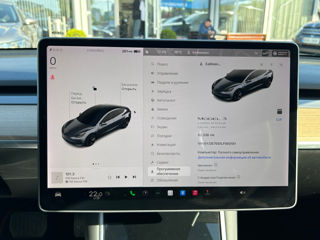 Tesla Model 3 foto 15