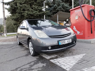 Toyota Prius foto 8