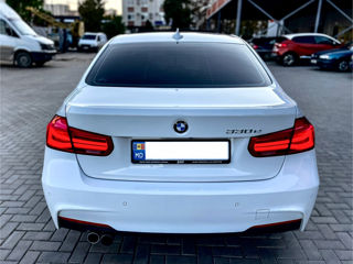 BMW 3 Series foto 8