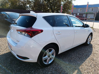 Toyota Auris foto 4