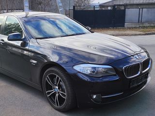 Dezmembrez BMW seria 5 F10 535i xDrive  3 benzin N55B30 2011 negru foto 2