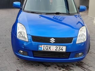 Suzuki Swift foto 4