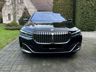 BMW 7 Series foto 3