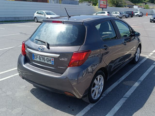 Toyota Yaris foto 5