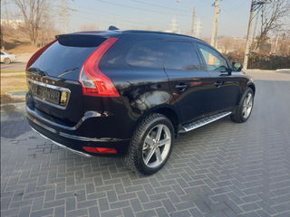 Volvo XC60 foto 4