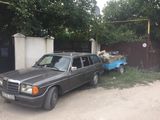 Mercedes Series (W123) foto 8