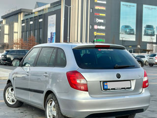 Skoda Fabia foto 5