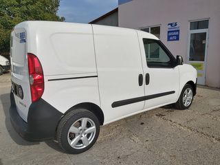 Fiat Doblo foto 2