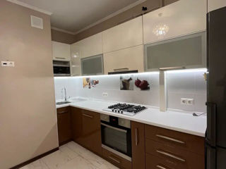 Apartament cu 1 cameră, 49 m², Botanica, Chișinău foto 2