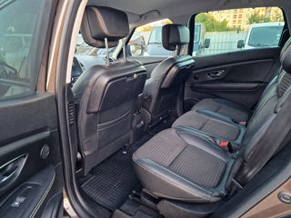 Renault Grand Scenic foto 11