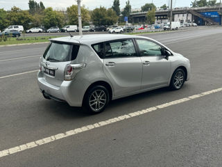 Toyota Verso foto 6