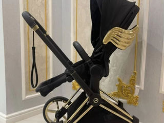 Cybex Priam Jeremy Scott 2 в 1 с золотыми крыльями foto 2