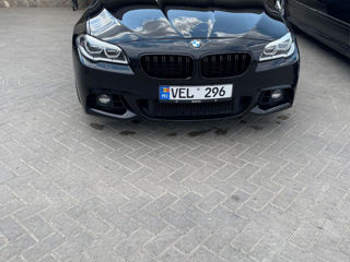 BMW 5 Series foto 7