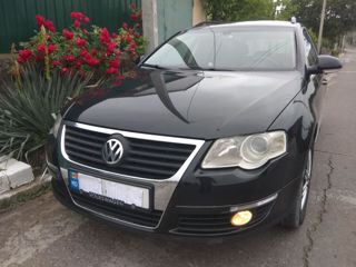 Volkswagen Passat foto 4