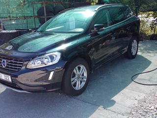 Volvo XC60 foto 1