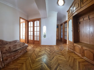 Apartament cu 3 camere, 82 m², Ciocana, Chișinău foto 6