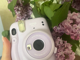 Продаётся фотоаппарат от фирмы Instax