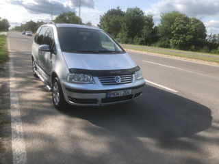 Volkswagen Sharan фото 0