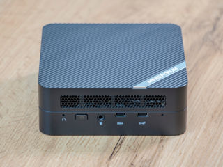 MiniPC MinisForum UM773 Lite/ Ryzen 7 6800H/ 16Gb Ram/ 256Gb SSD/ WIFI!! foto 2