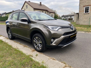 Toyota Rav 4 foto 2