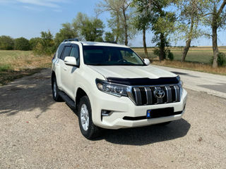 Toyota Land Cruiser Prado foto 1