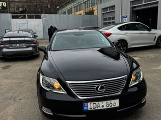 Lexus LS Series