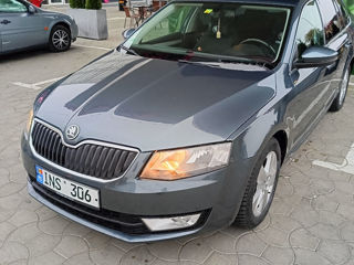 Skoda Octavia foto 3