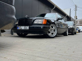 Mercedes Series (W124) foto 9