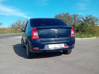 Dacia Logan foto 4