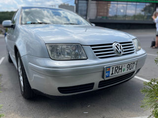 Volkswagen Bora foto 2