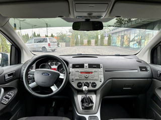 Ford Kuga foto 7