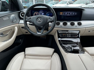 Mercedes E-Class foto 8