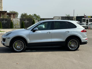 Porsche Cayenne foto 8