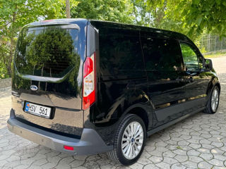 Ford Transit Connect foto 4