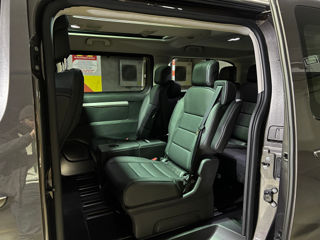 Peugeot Traveller foto 11