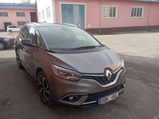 Renault Grand Scenic foto 2