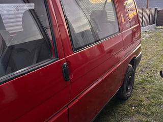 Volkswagen Transporter foto 4