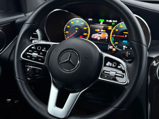 Mercedes GLC foto 10