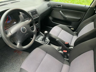 Volkswagen Golf foto 5