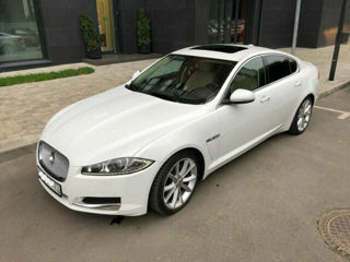 Jaguar Xf foto 1