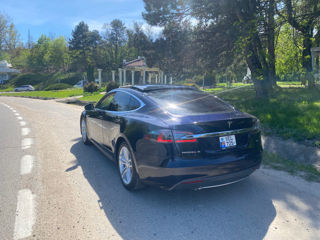 Tesla Model S foto 4