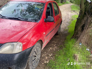 Dacia Logan foto 2