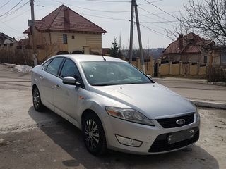 Ford Mondeo foto 1