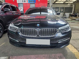 BMW 5 Series foto 2