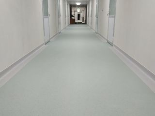 Linoleum omogen,eterogen,comercial,industrial,antibacterial,спортивный линолеум,medical,sport,lvt foto 4